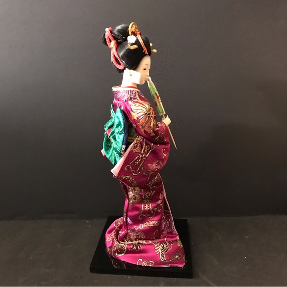 12 inches Japanese Kimono doll - Picture 11 of 16